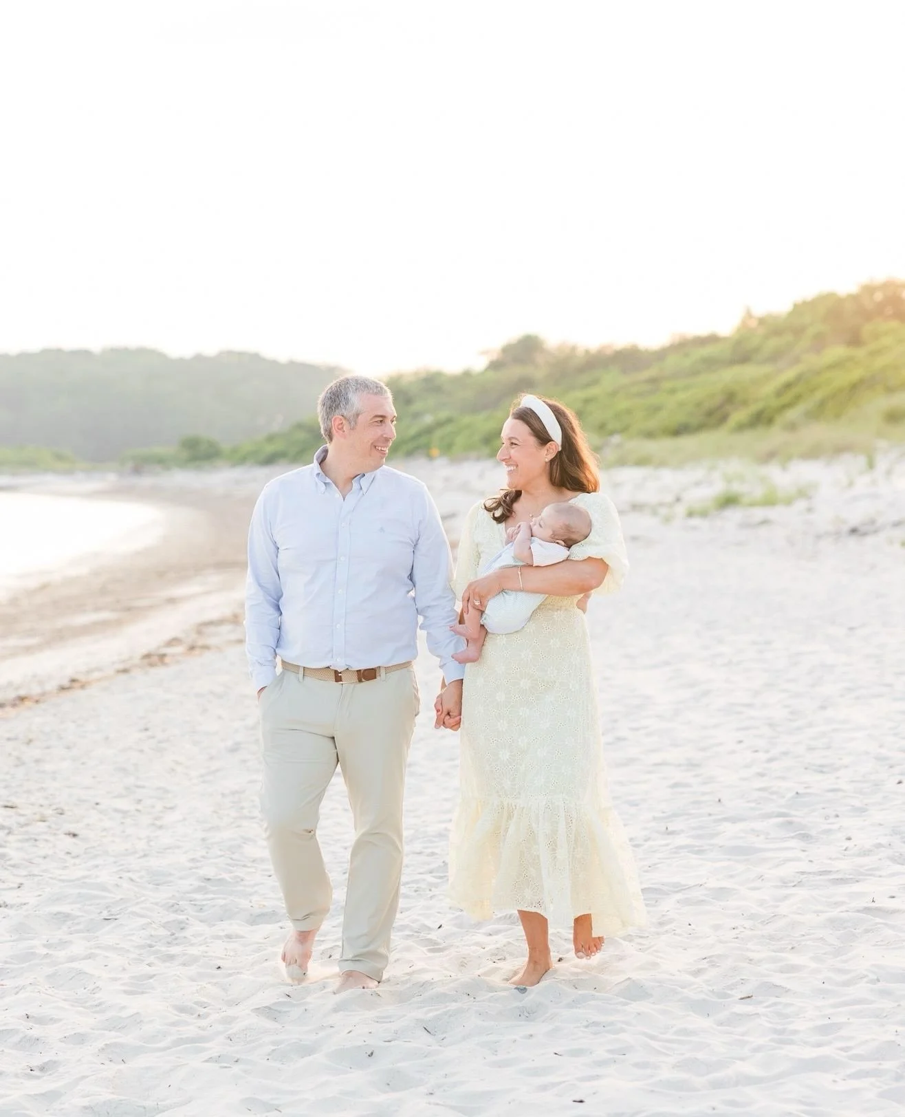 Family photos are for the parents who are always the ones taking the pictures, too. You deserve to be in the frame with your babies, laughing with them, holding them, loving them... not just watching the moments happen from behind your phone.⁠
⁠
I&rs