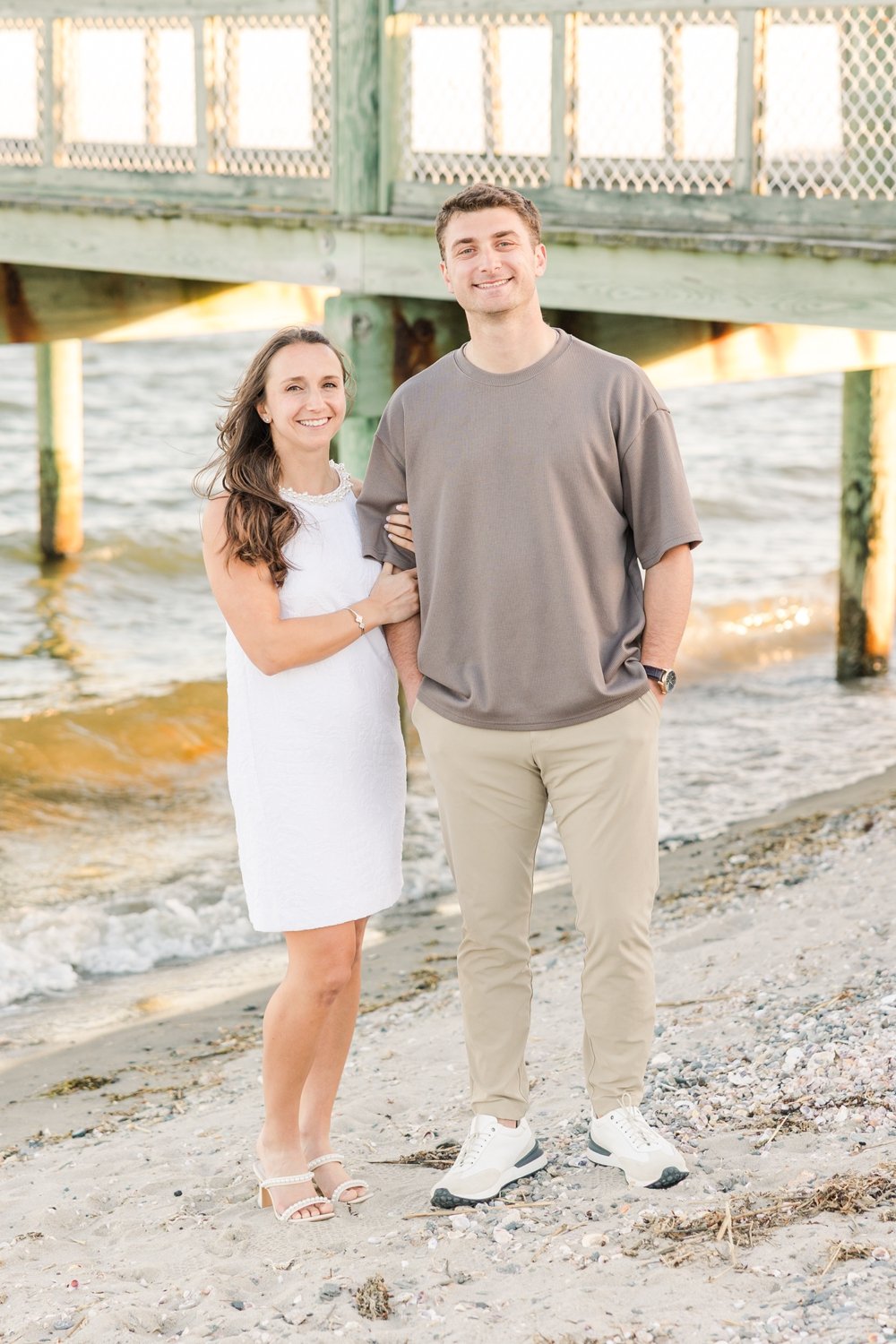 milford-connecticut-beach-engagement-session-shaina-lee-photography