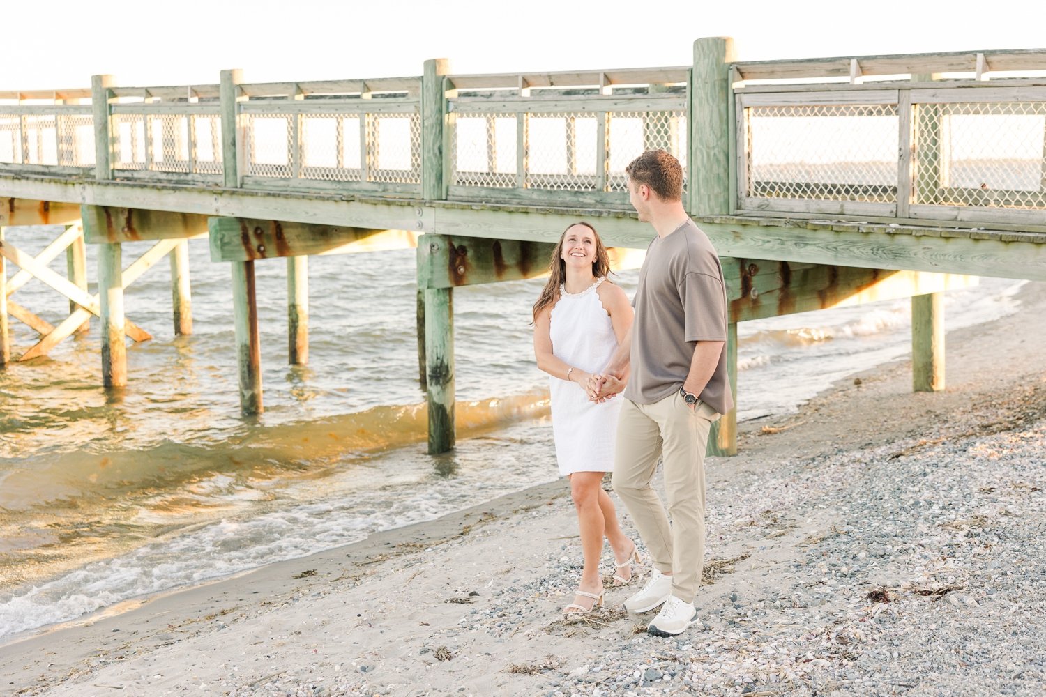 milford-connecticut-beach-engagement-session-shaina-lee-photography