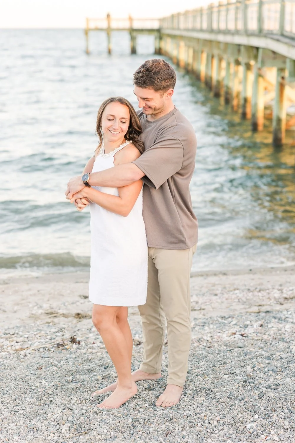 milford-connecticut-beach-engagement-session-shaina-lee-photography
