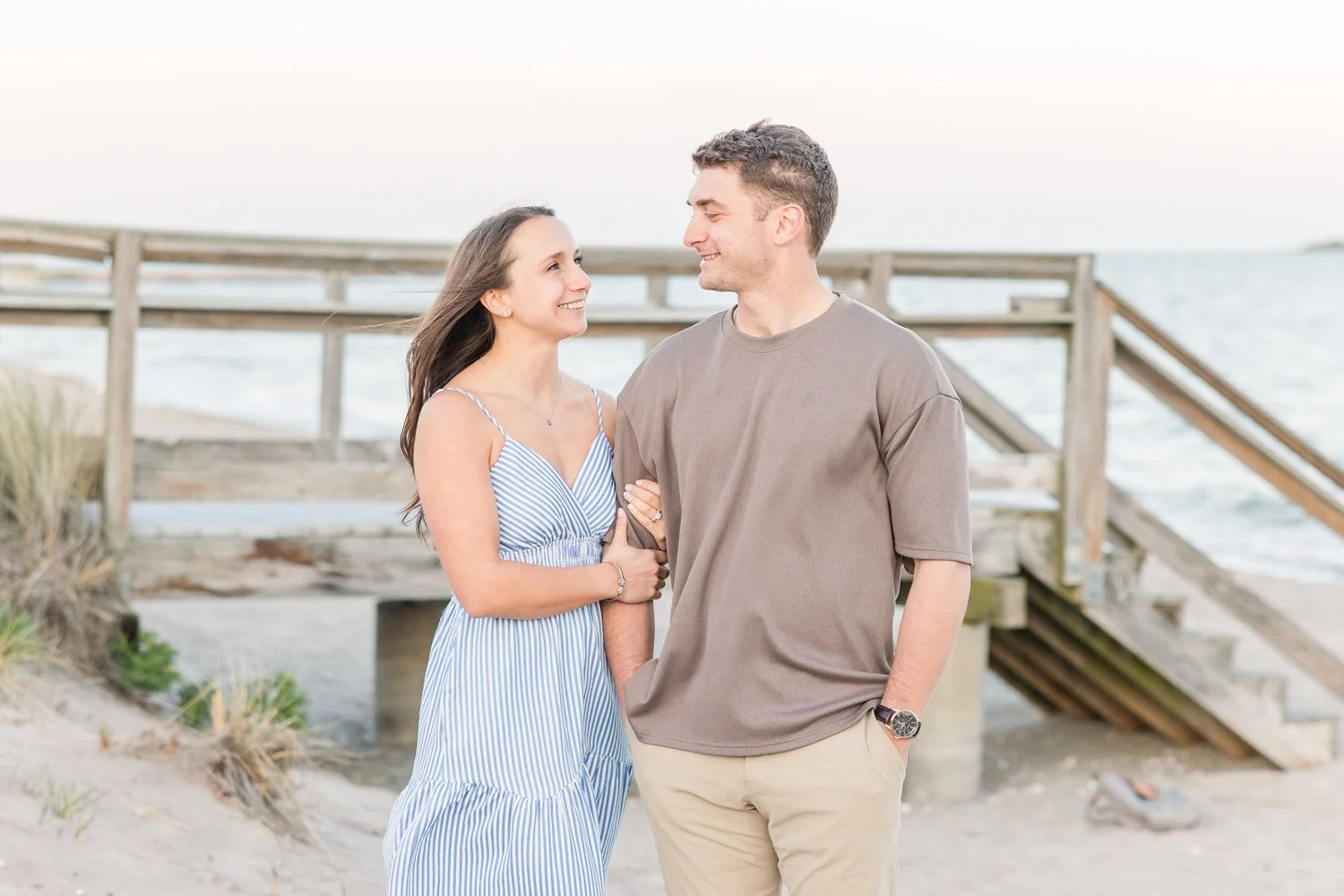 milford-connecticut-beach-engagement-session-shaina-lee-photography