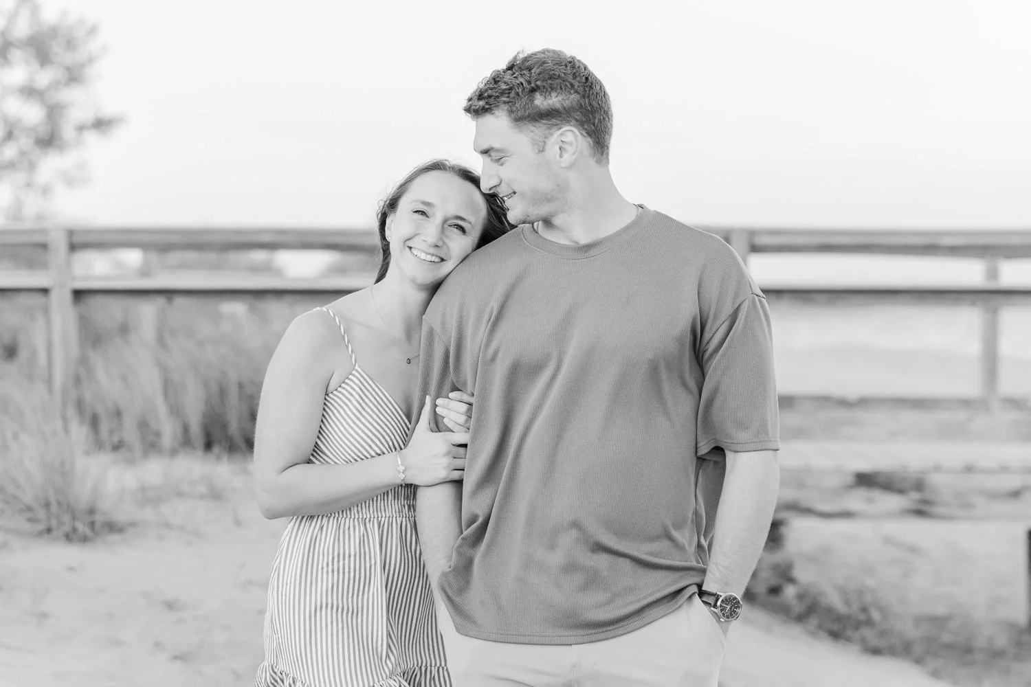 milford-connecticut-beach-engagement-session-shaina-lee-photography