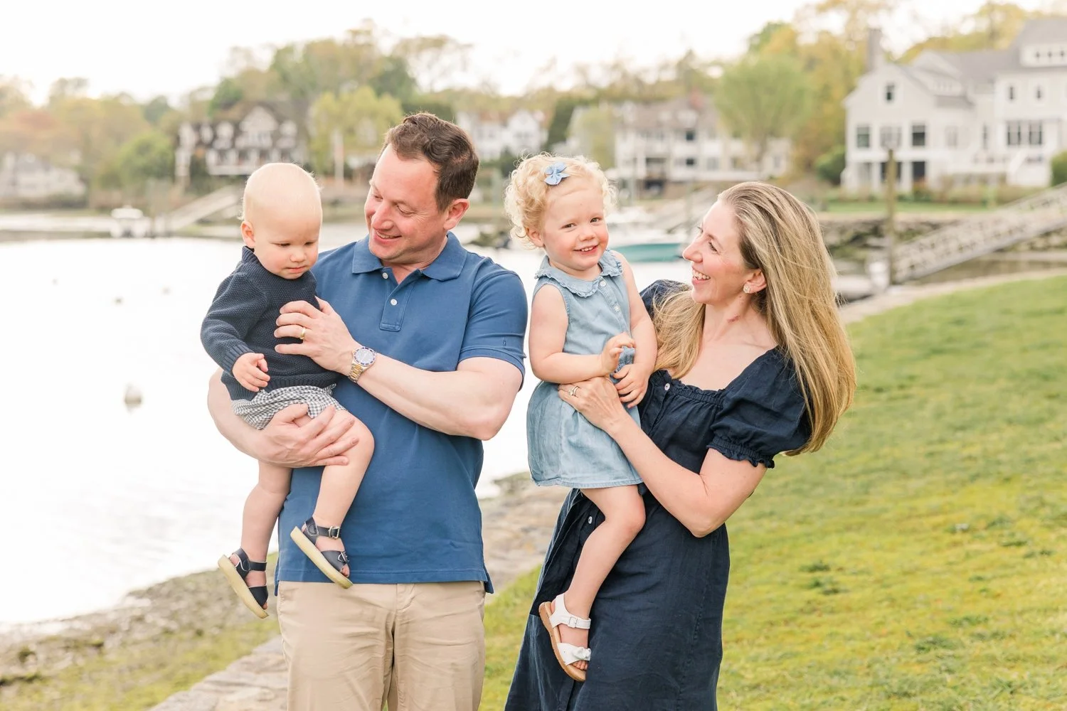 Pinkney Park Family Session in Rowayton, CT