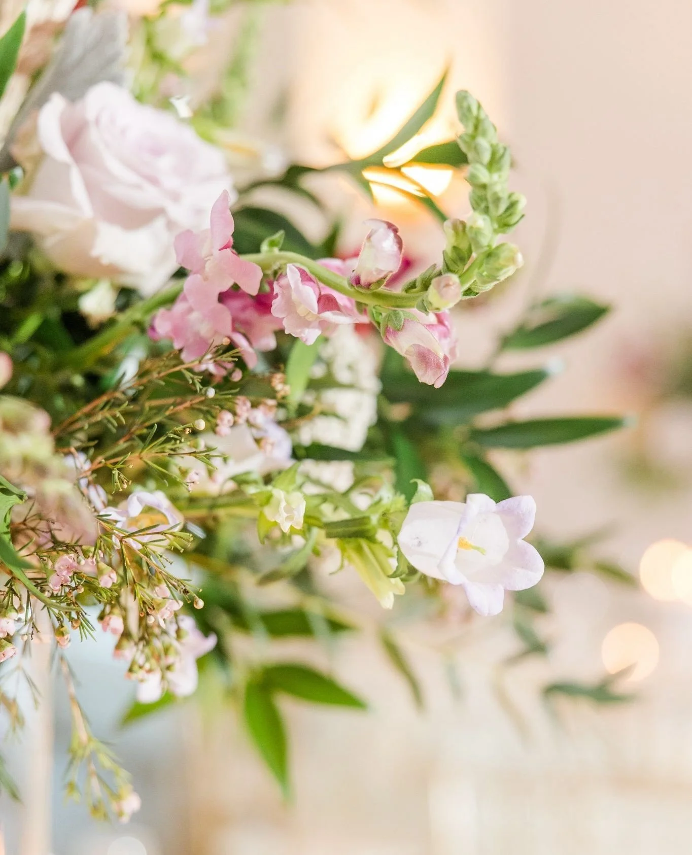 Flowers are woven into nearly every moment of your wedding day: the bouquet in your hands, the ceremony backdrop where you say your vows, the tablescapes your guests gather around, and the finishing touches that bring your vision to life. Which also 