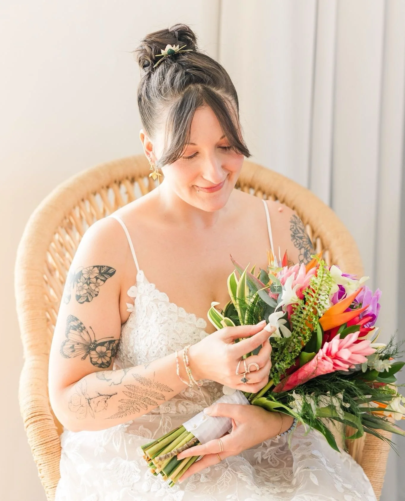 The difference between rushed wedding photos and imagery that feels effortlessly editorial often comes down to one thing: the timeline.⁠
⁠
Luxury wedding days are intentionally designed with:⁠
✔️ Time to work with beautiful natural light⁠
✔️ Space fo