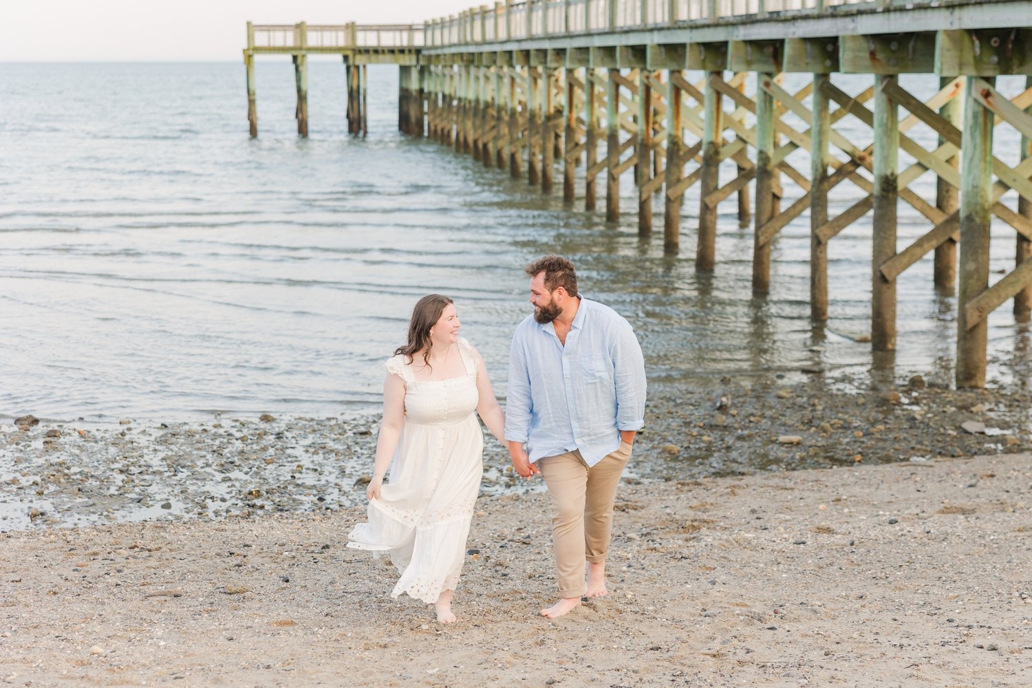 coastal-summer-engagement-session-milford-connecticut-photographer-shaina-lee-photography
