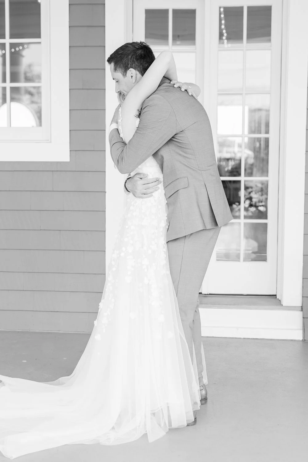 pine-orchard-yacht-country-club-summer-wedding-branford-connecticut-photographer-shaina-lee-photography