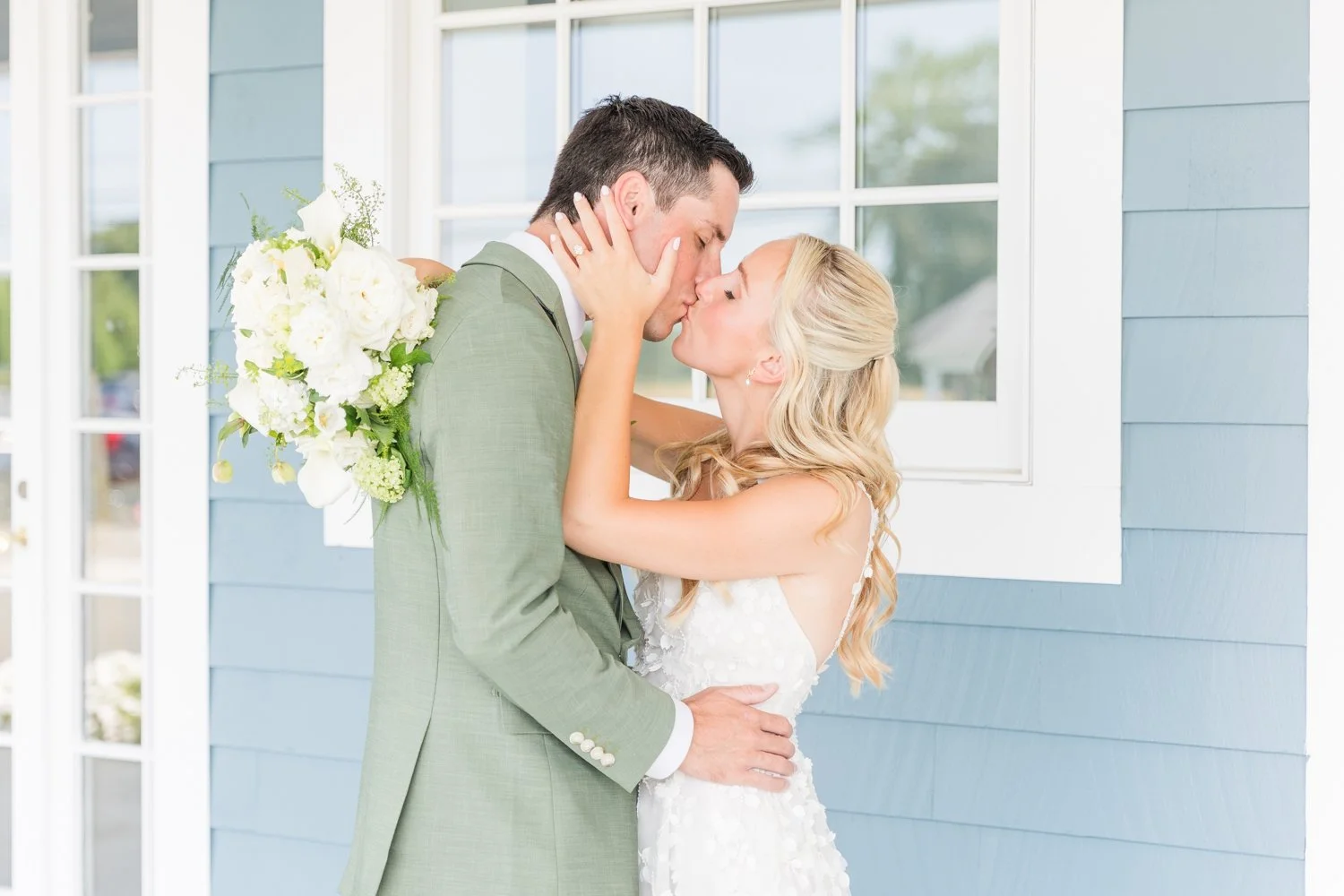 pine-orchard-yacht-country-club-summer-wedding-branford-connecticut-photographer-shaina-lee-photography