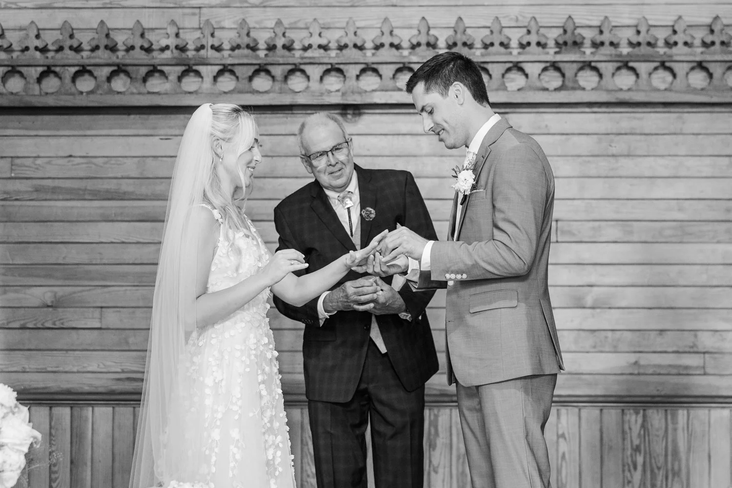pine-orchard-yacht-country-club-summer-wedding-branford-connecticut-photographer-shaina-lee-photography