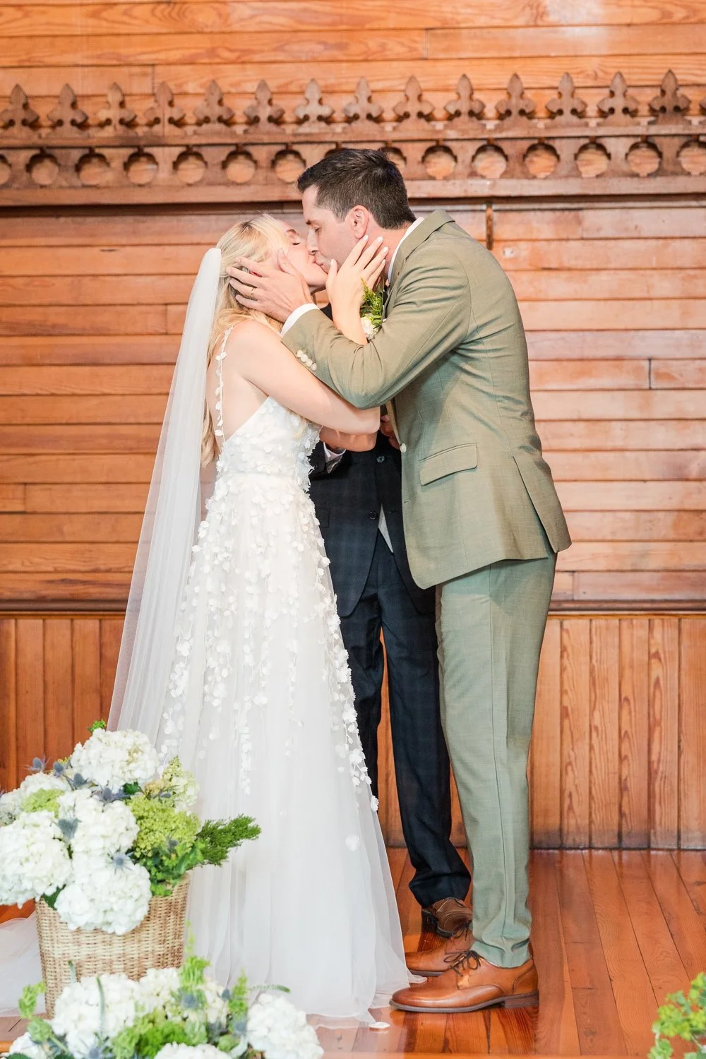 pine-orchard-yacht-country-club-summer-wedding-branford-connecticut-photographer-shaina-lee-photography