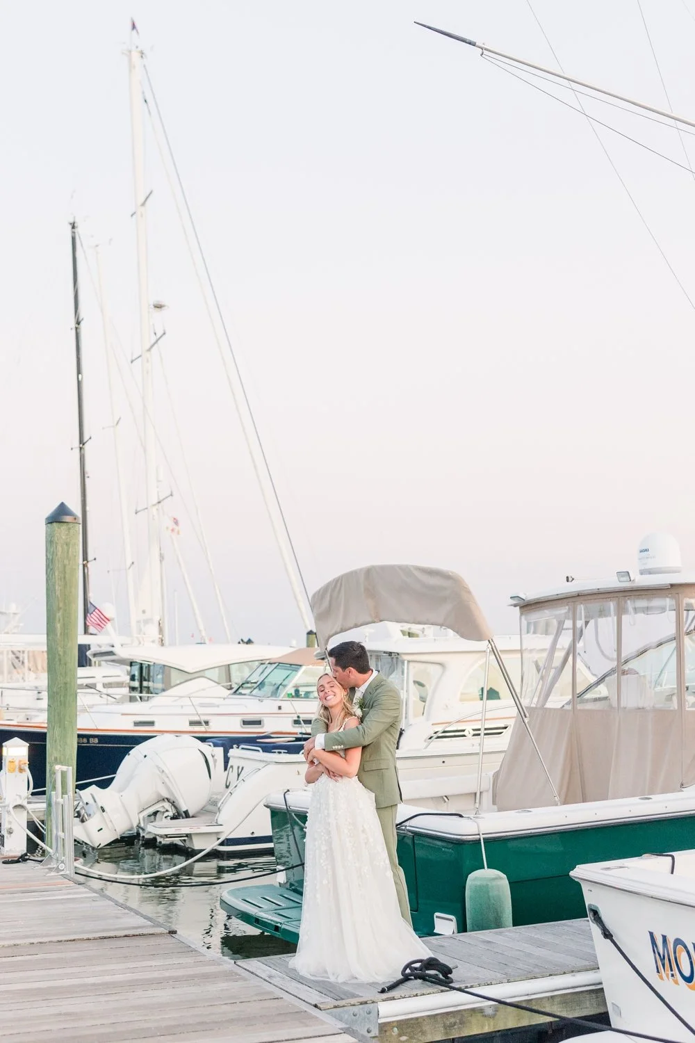pine-orchard-yacht-country-club-summer-wedding-branford-connecticut-photographer-shaina-lee-photography