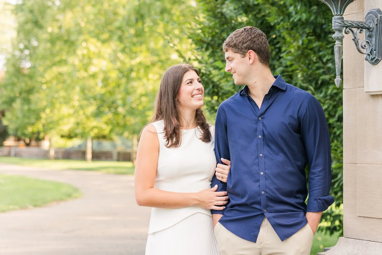 fall-engagement-session-waveny-house-new-canaan-connecticut