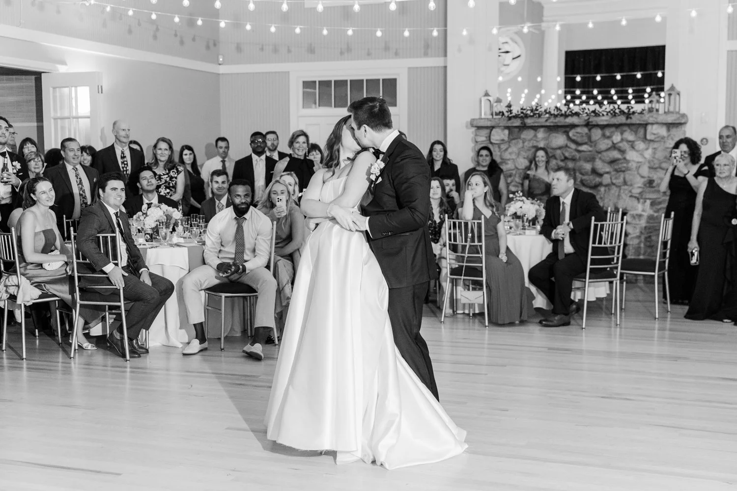 pine-orchard-yacht-country-club-fall-wedding-branford-connecticut-photographer-shaina-lee-photography