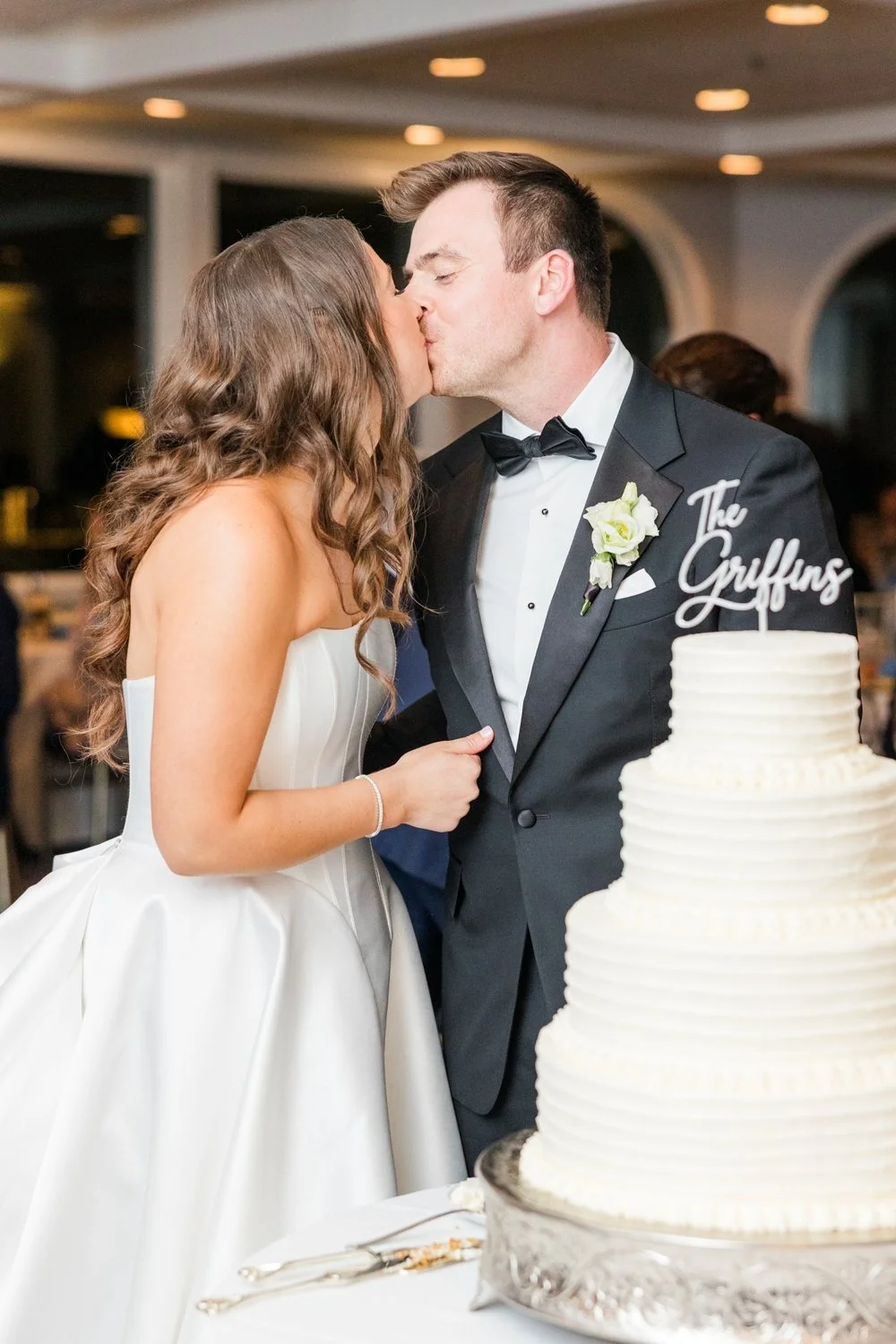 pine-orchard-yacht-country-club-fall-wedding-branford-connecticut-photographer-shaina-lee-photography