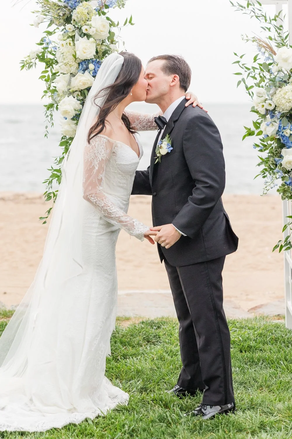madison-beach-hotel-wedding-connecticut-photographer-shaina-lee-photography