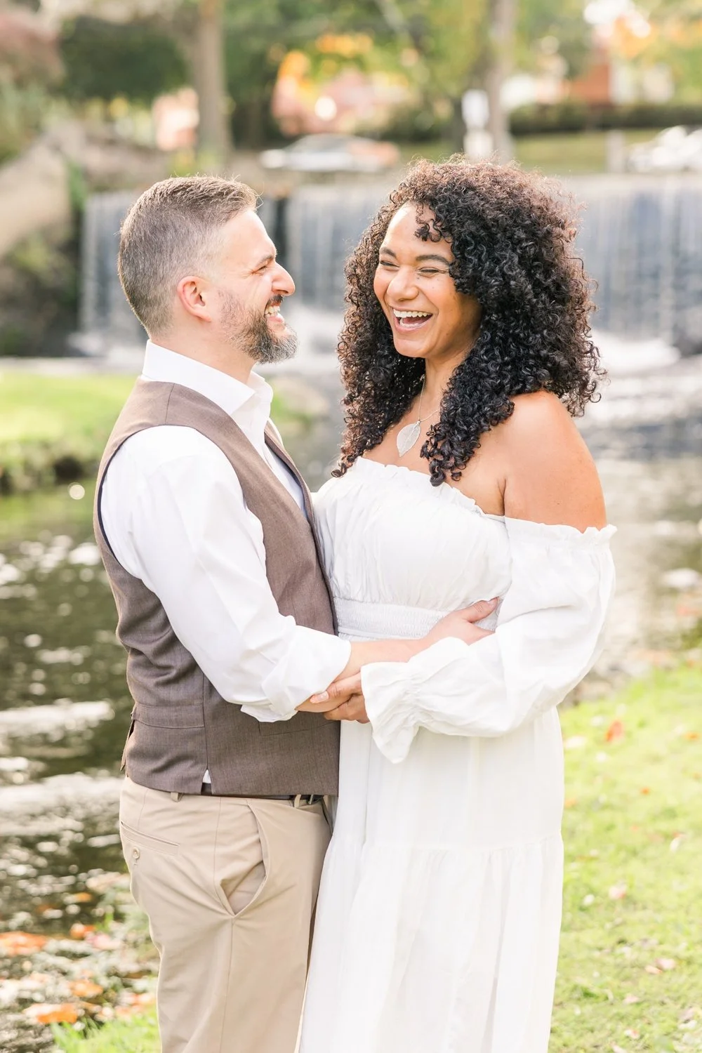 downtown-milford-connecticut-engagement-session-photographer-shaina-lee-photography
