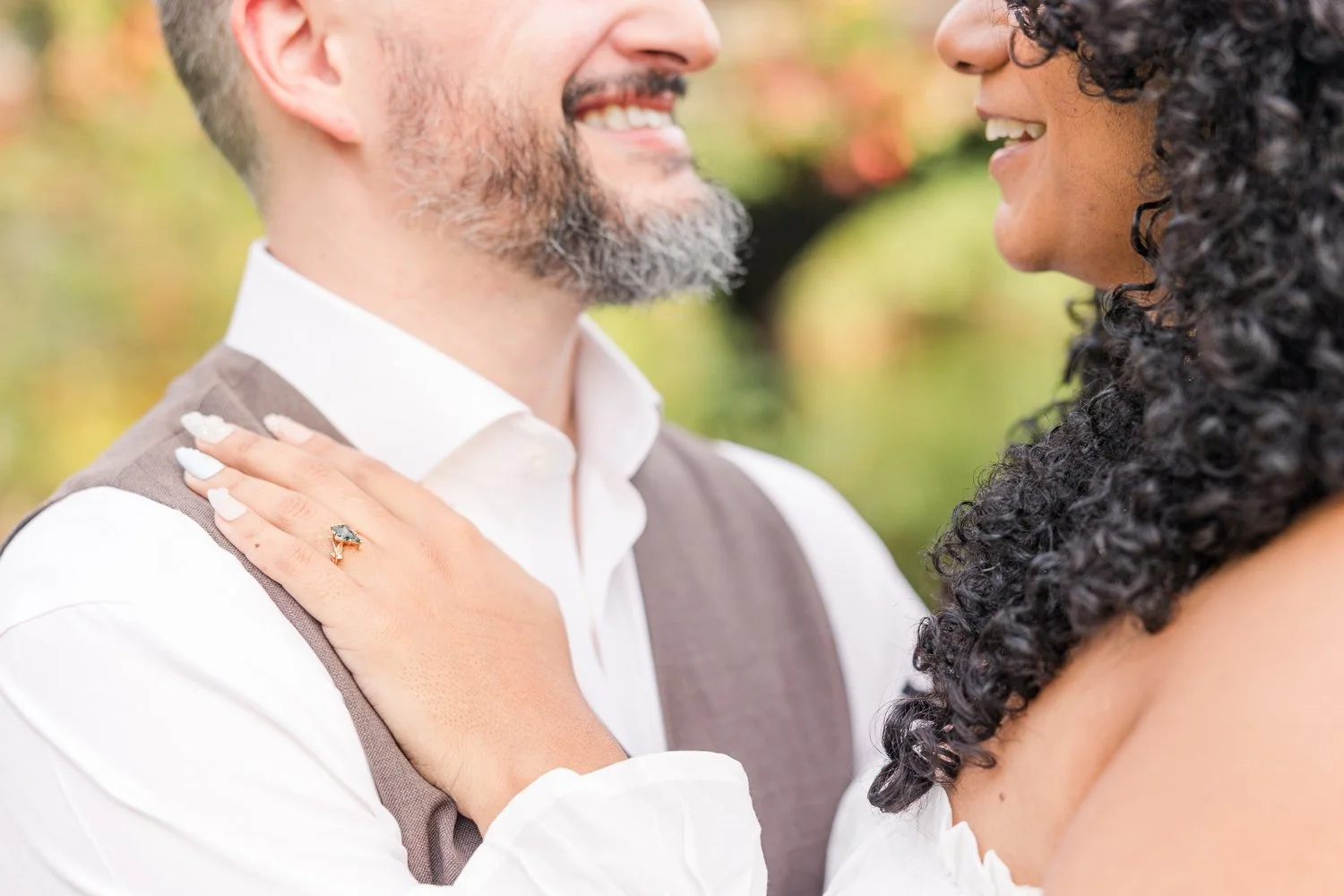 downtown-milford-connecticut-engagement-session-photographer-shaina-lee-photography