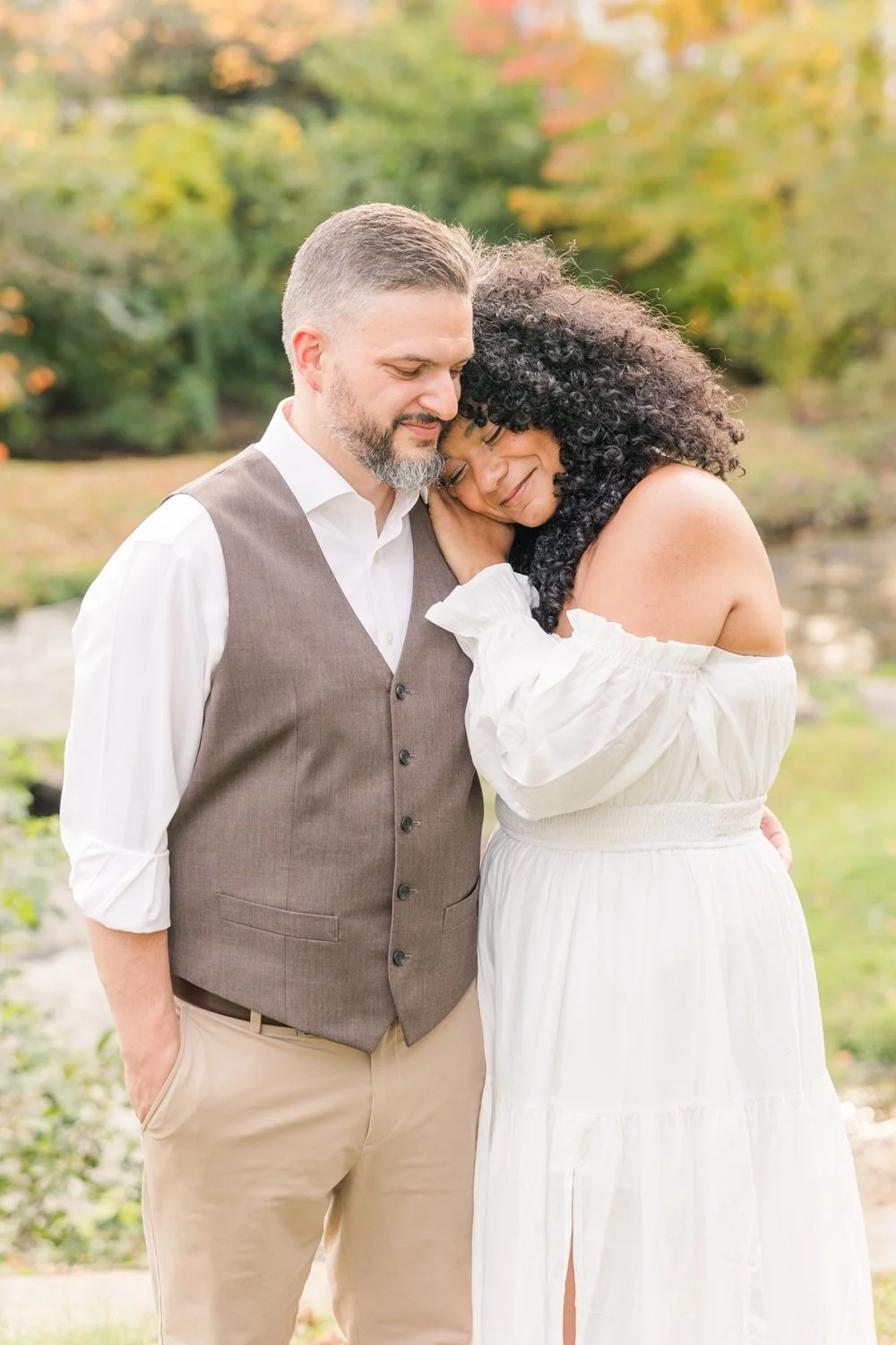 downtown-milford-connecticut-engagement-session-photographer-shaina-lee-photography