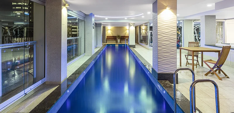 Oaks Embassy Pool.jpg