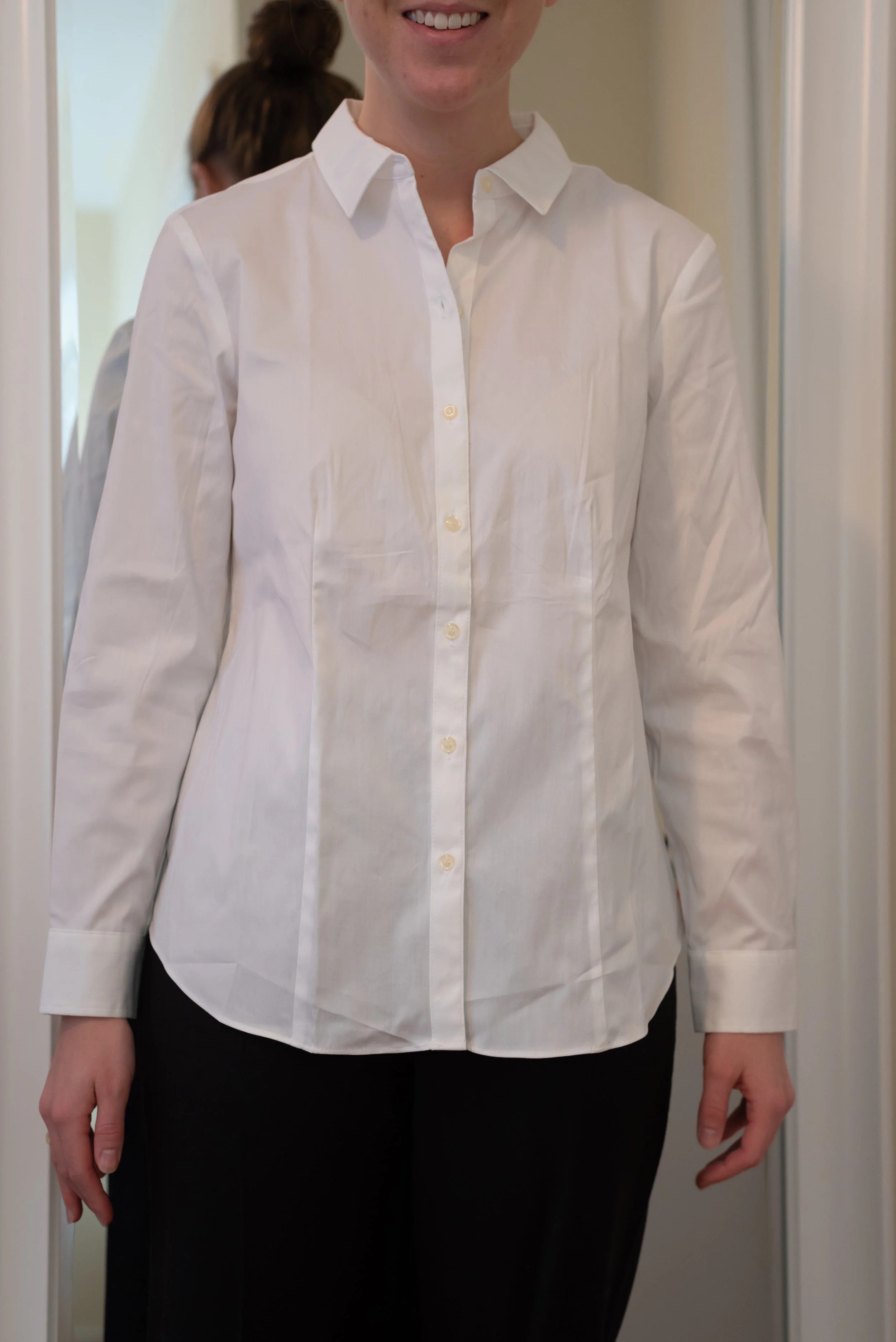 WHITE BUTTON DOWN SHIRT 