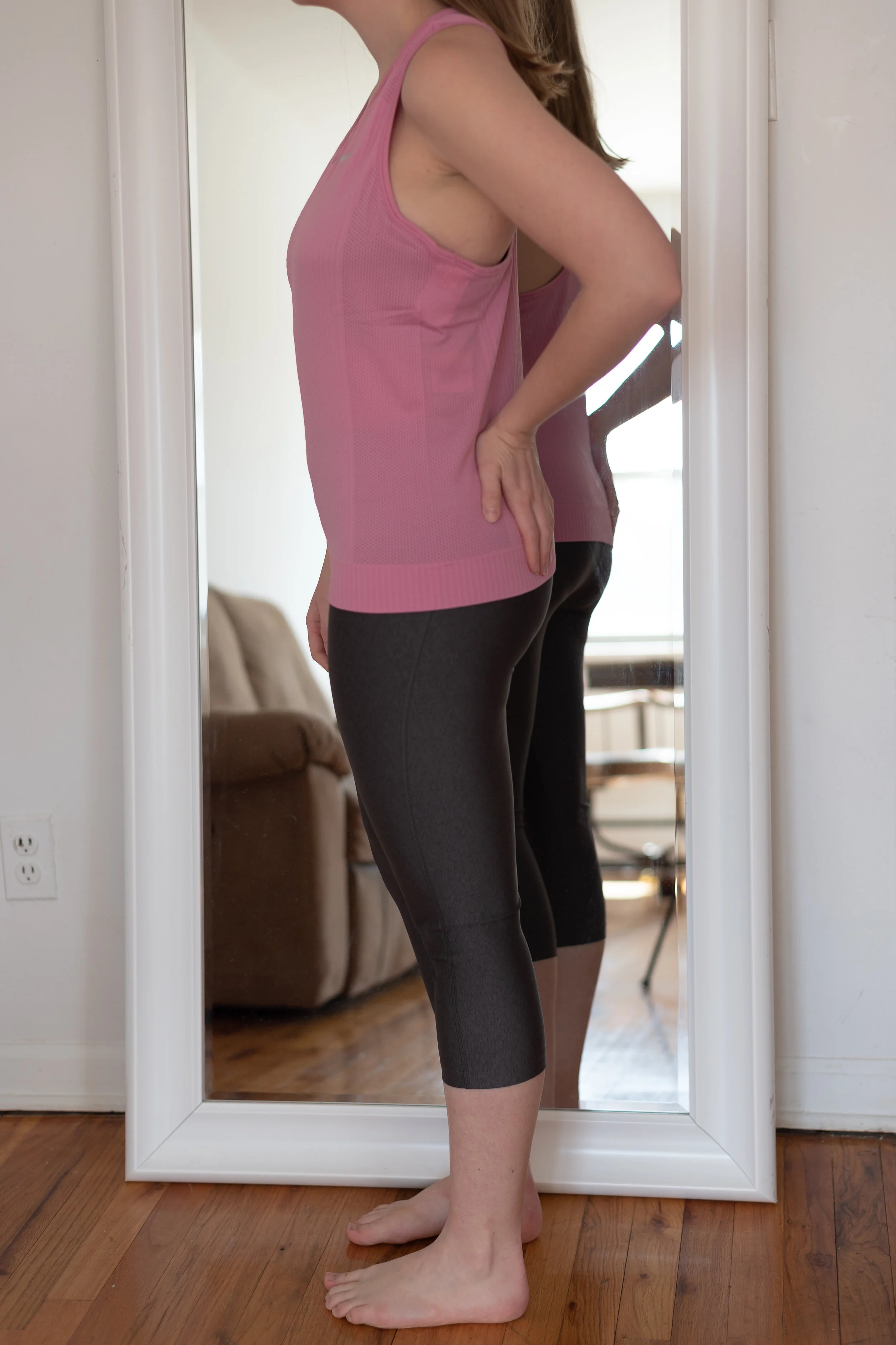 PETITE-FRIENDLY WORKOUT TANK TOPS 