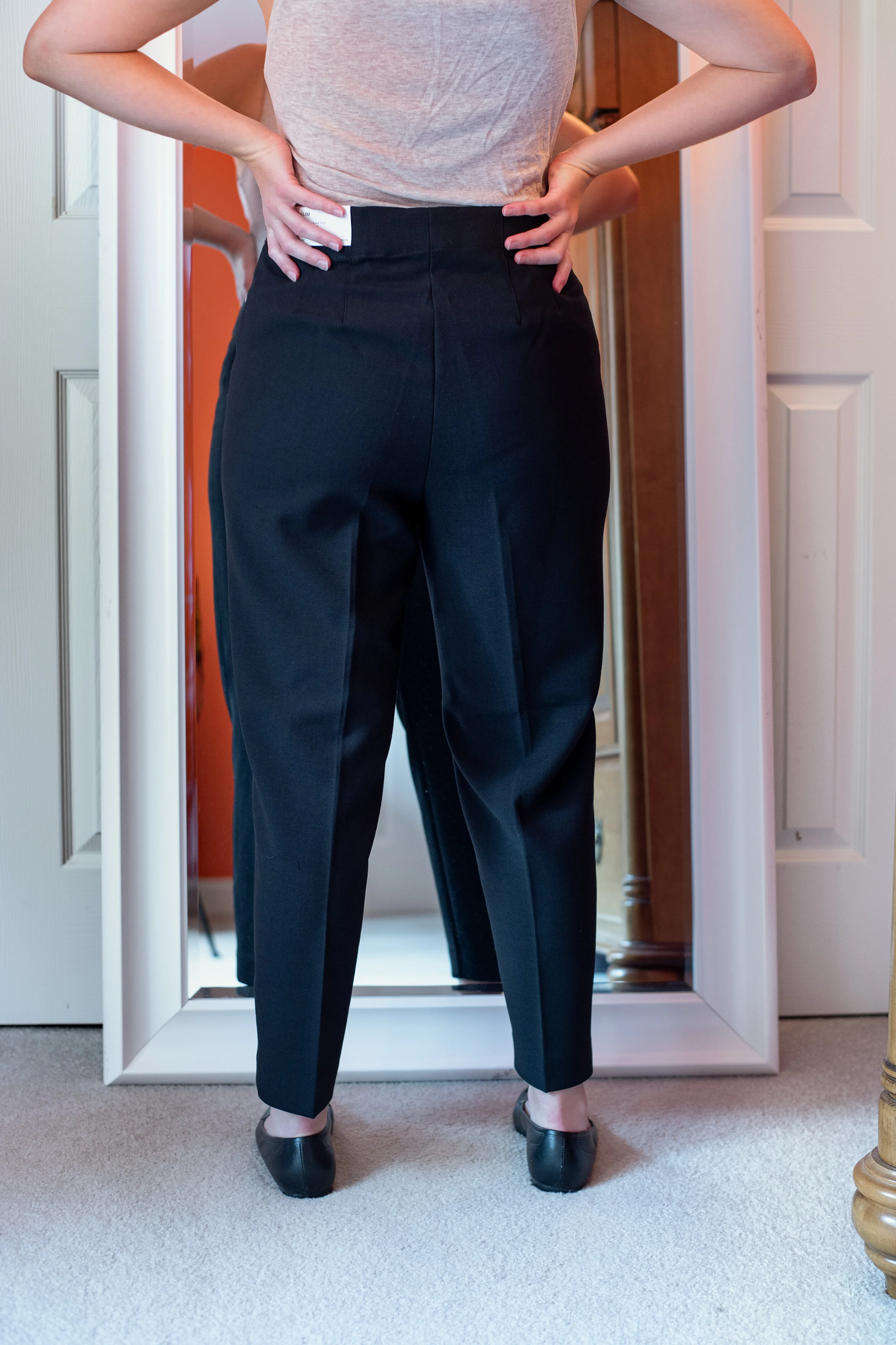 WHERE TO FIND DRESS PANTS WHEN YOU'RE PETITE u0026 CURVY — The Petite Pear  Project
