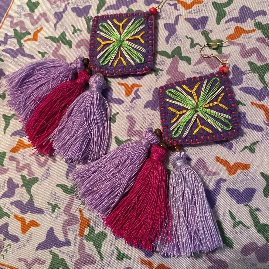 Bellewaera Handmade Earrings Violet