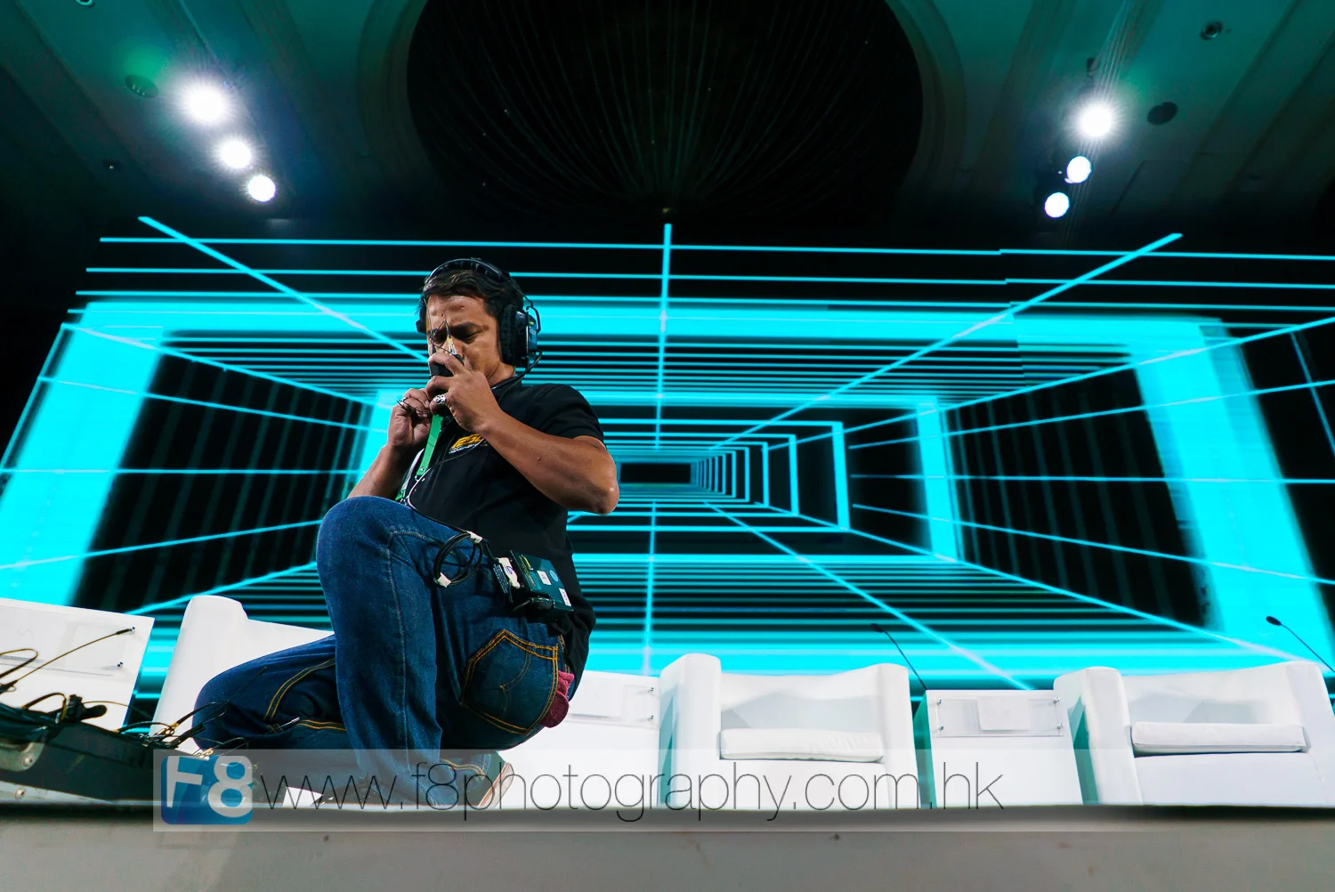 Final sound checks being conducted before the President of the Philippines took the stage. There were no technical issues throughout the entire summit, everything worked like clockwork, perfect job by the team from Factor168 .