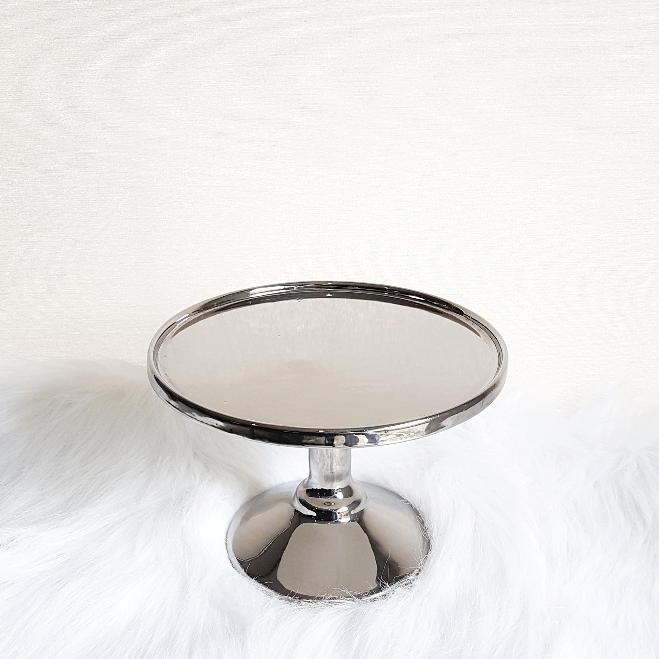 Robert Gordon Silver Cake Stand 10”/12” $15/20