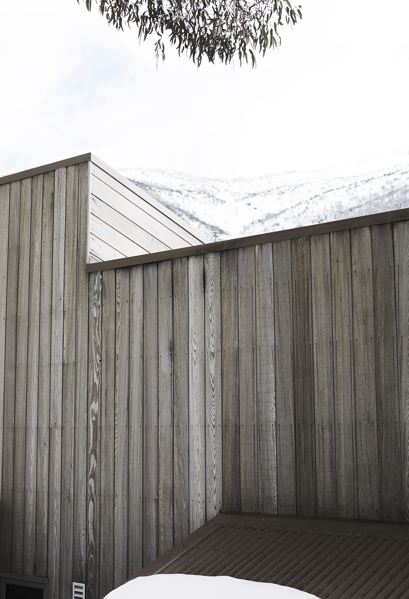 TheEastern_AlpineModern_001B_WEB.jpg