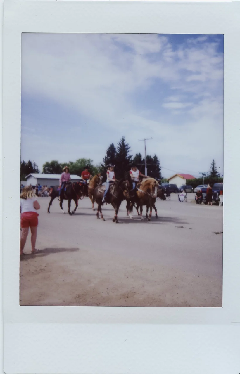 INSTAX523.jpg