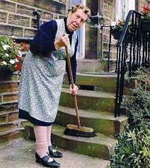 Come on .. release your inner Norah Batty!