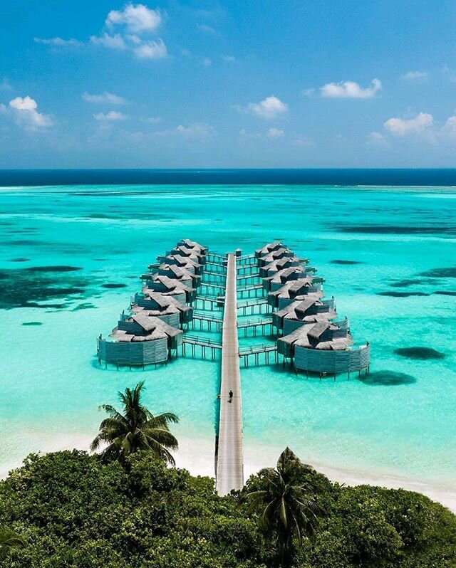 An atoll utopia where sumptuous meets sustainable. Could this be your idyllic palm-fringed paradise?⠀
⠀
📷:@sixsenseslaamu⠀
#sixsenseslaamu #sixsenses #laamuatol #maldives #maldivesislands #visitmaldives #beach #maldivesresorts #paradise #mintgroup #