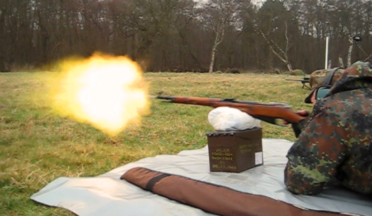 Muzzle flash 1.jpg