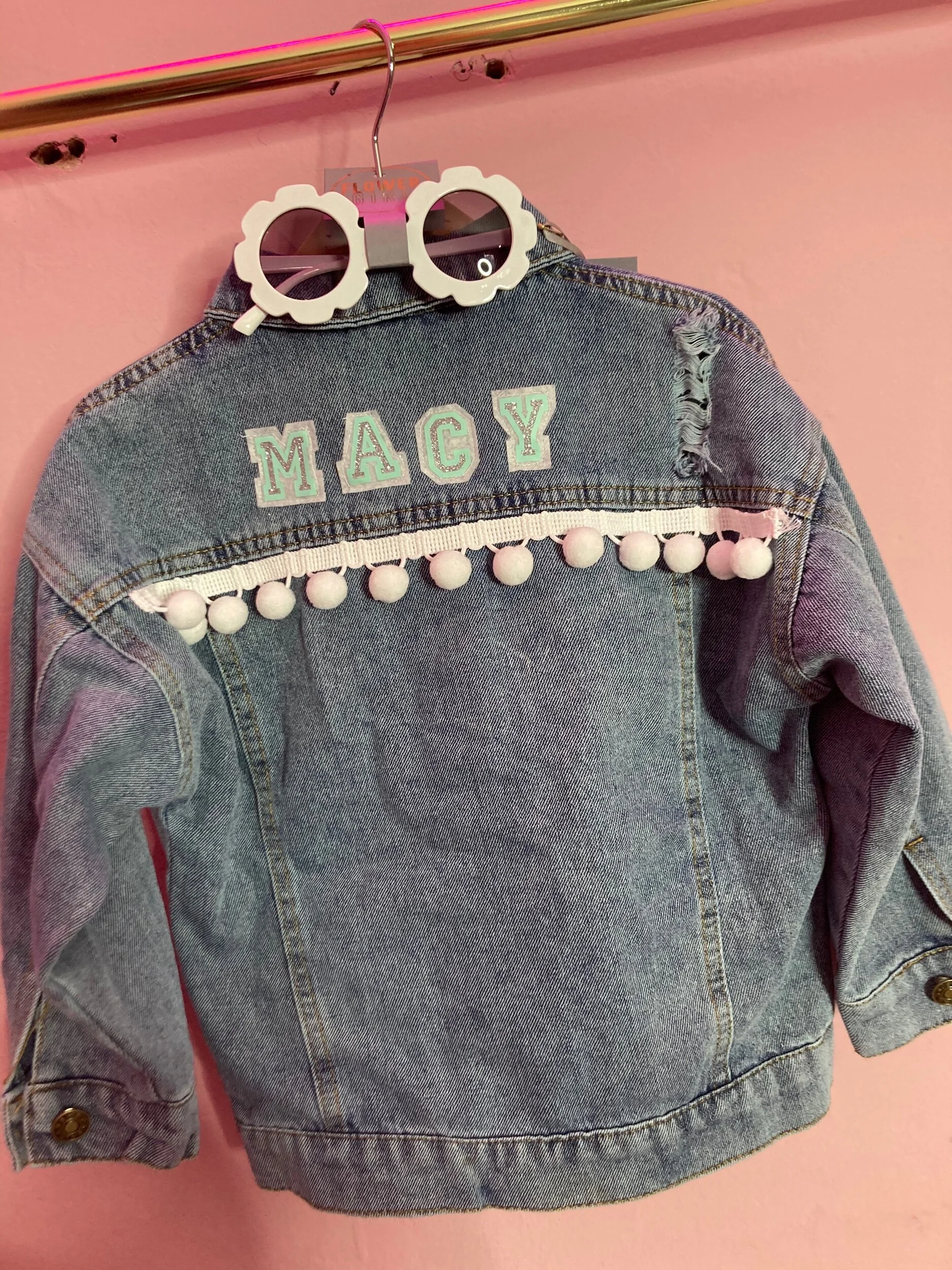 B4911F0F-FBB8-4ED1-9E1C-68AD3AE9CF6B