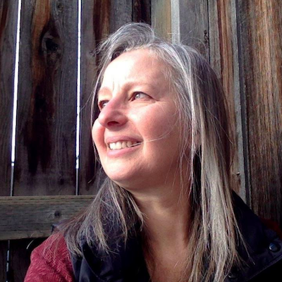 Jeananne Laing, Cannabis Educator, Registered Herbalist (AHA), and Integrative Nutrition Health Coach.