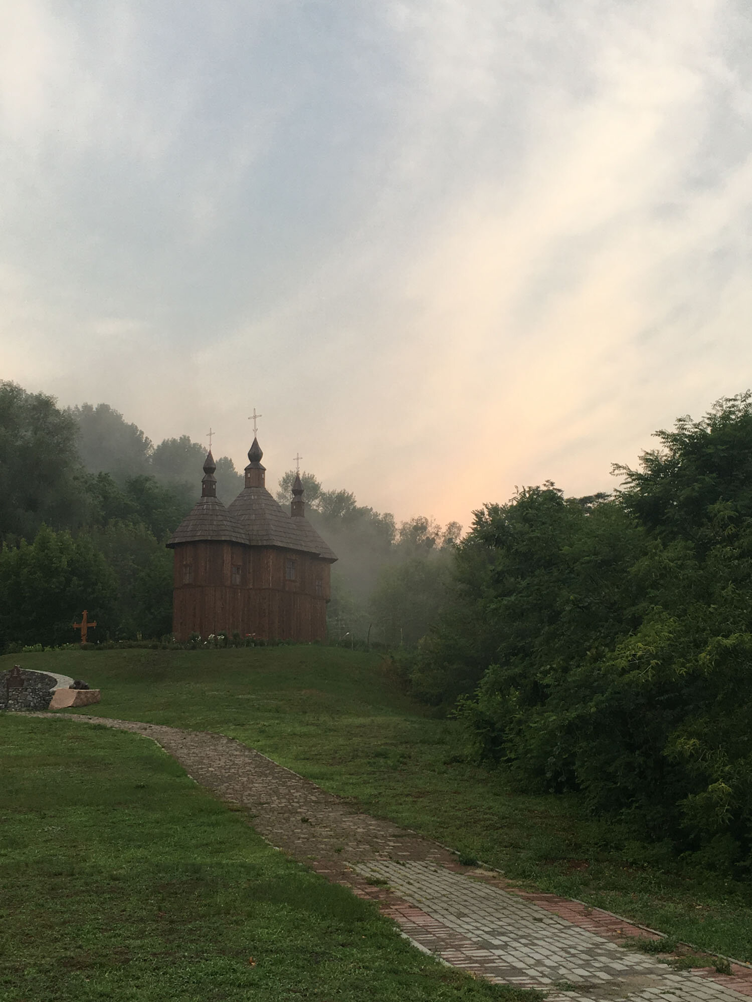 Козацька церква Покрови Пресвятої Богородиці.jpg