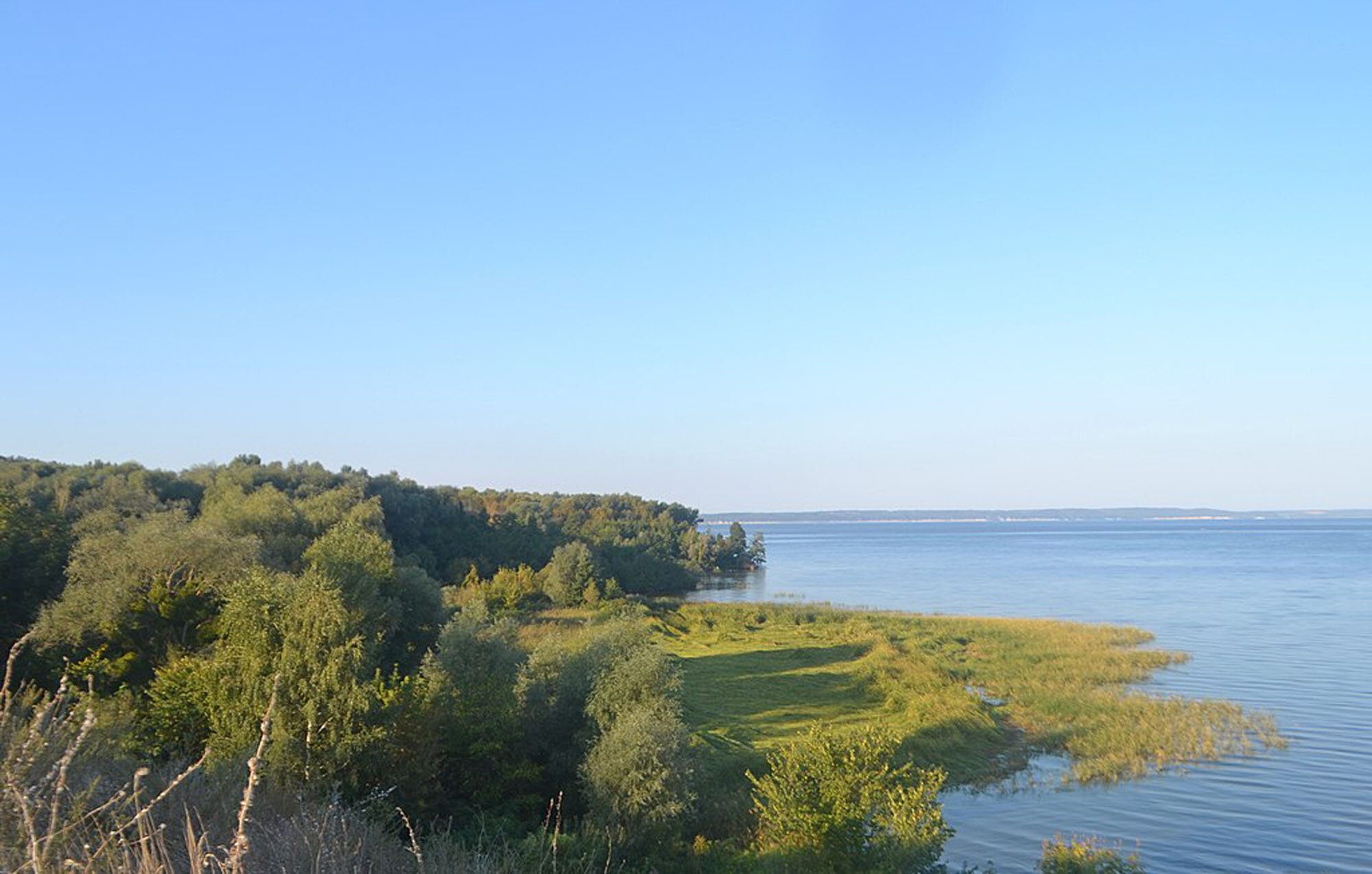 Вид з с.Трахтемирів в сторону Балико-Щучинки.jpg