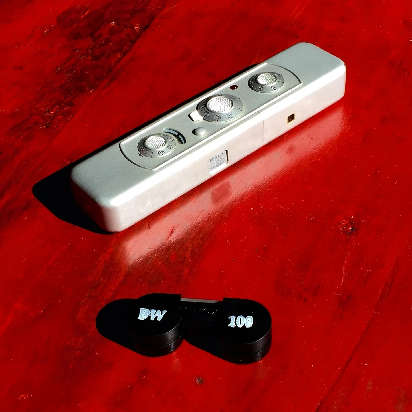 Minox C