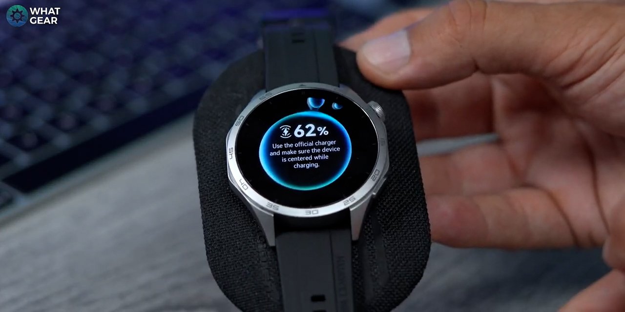 Huawei Watch GT4 review qi charging.jpg