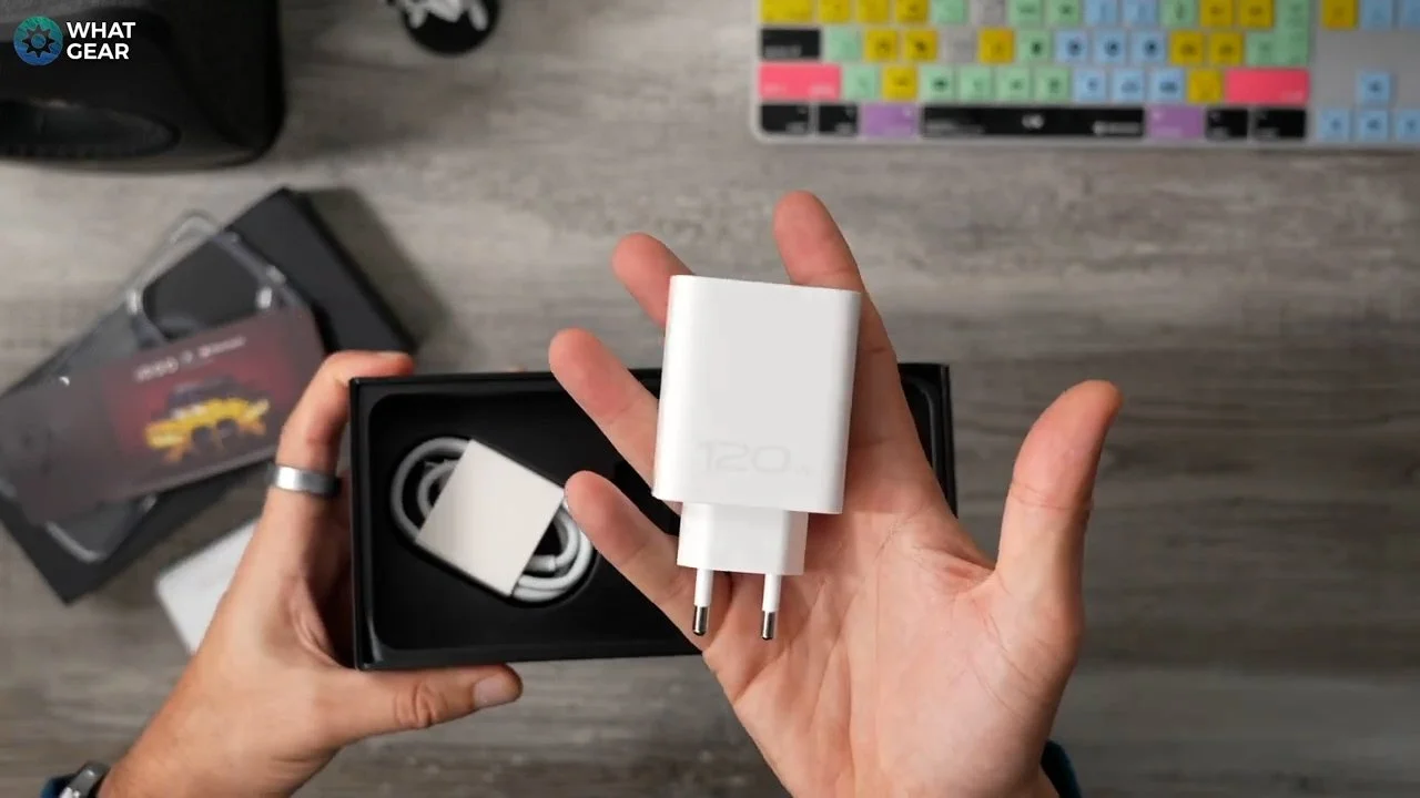 charger on the box.jpg