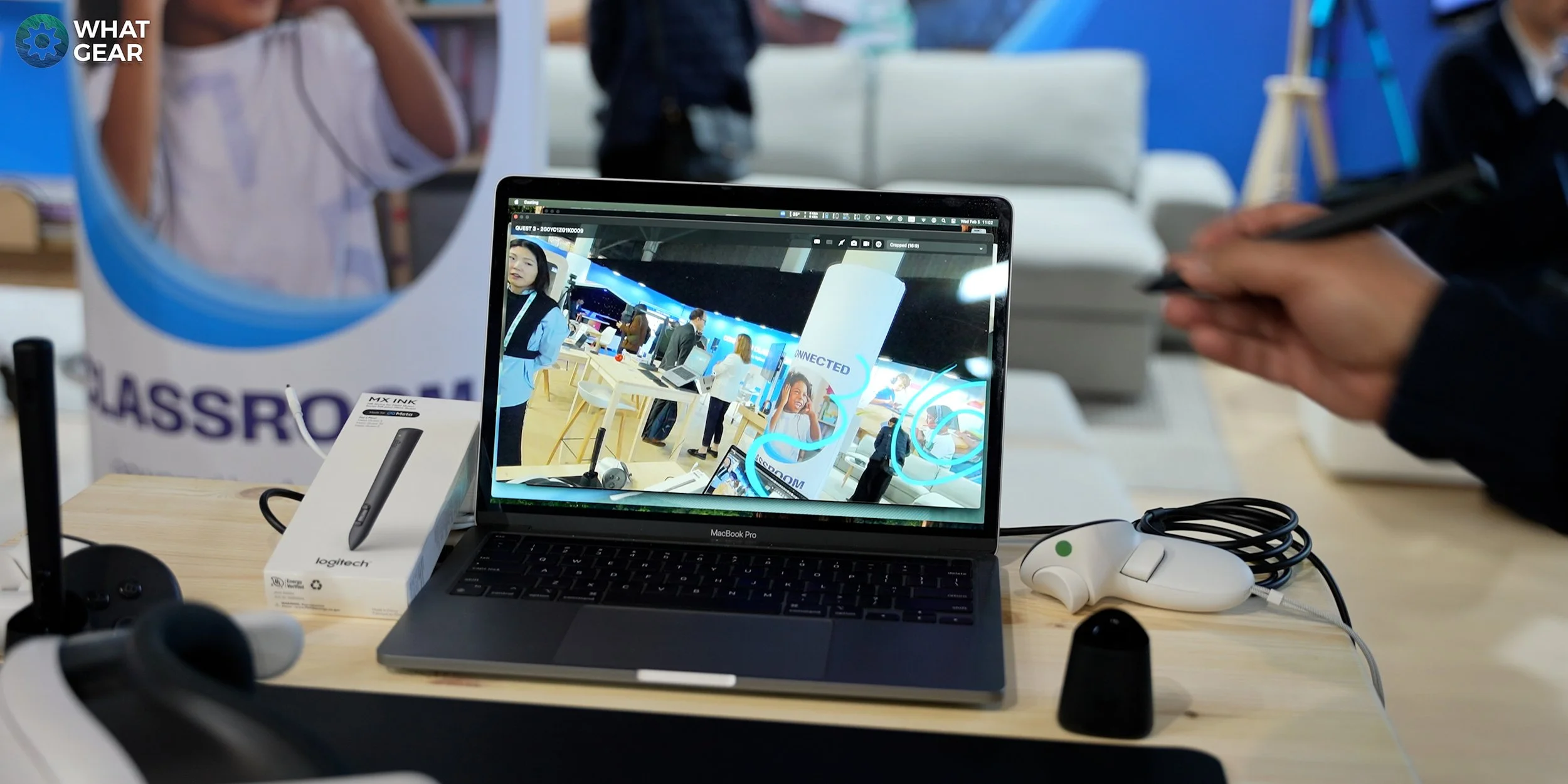 ISE 2025 logotech 2.jpg