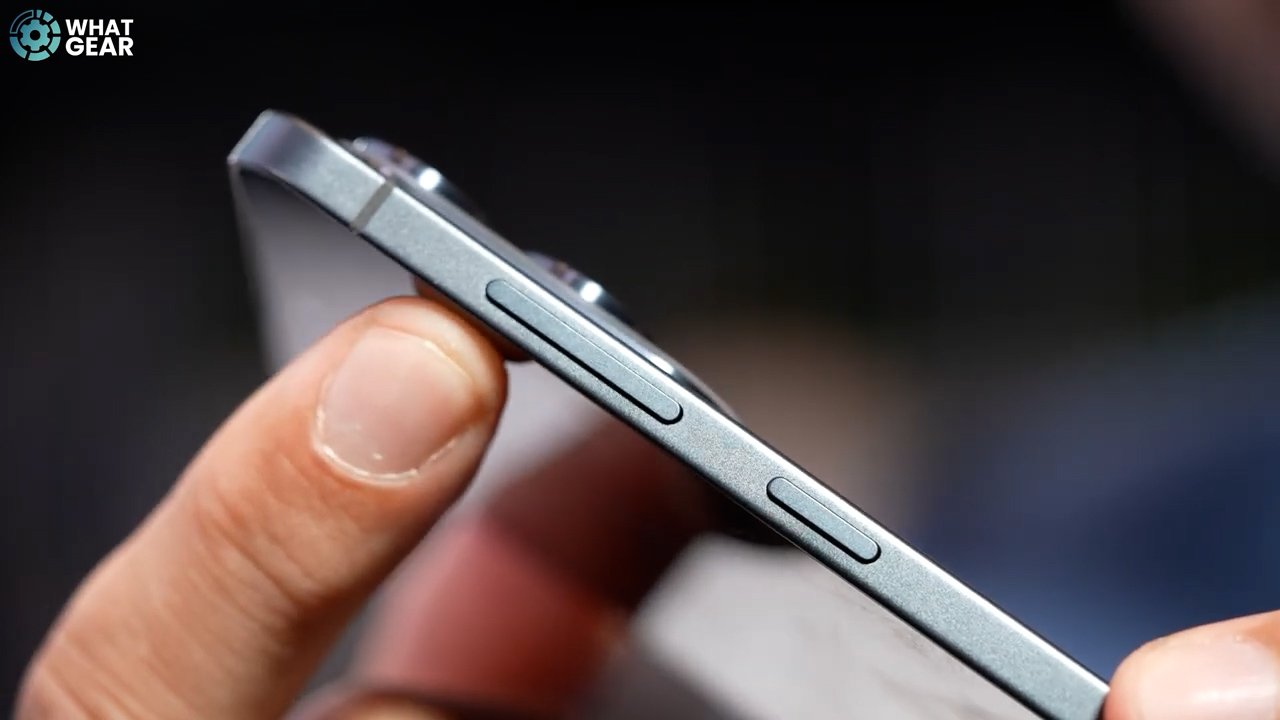 Samsung Galaxy Edge black frame.jpg