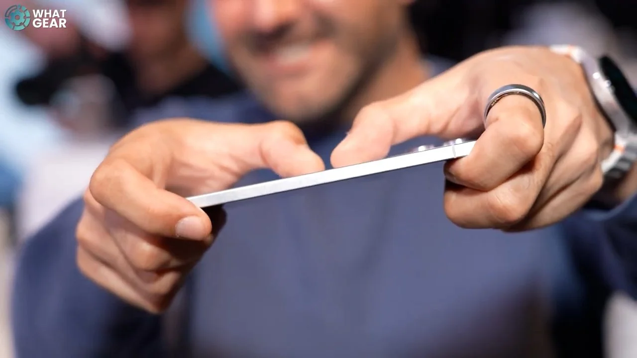 Samsung Galaxy Edge bend test.jpg