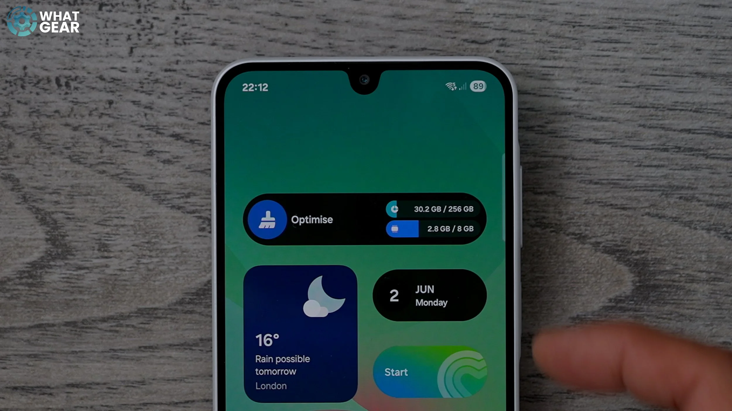 Galaxy A26 tips and tricks edge panel.jpg