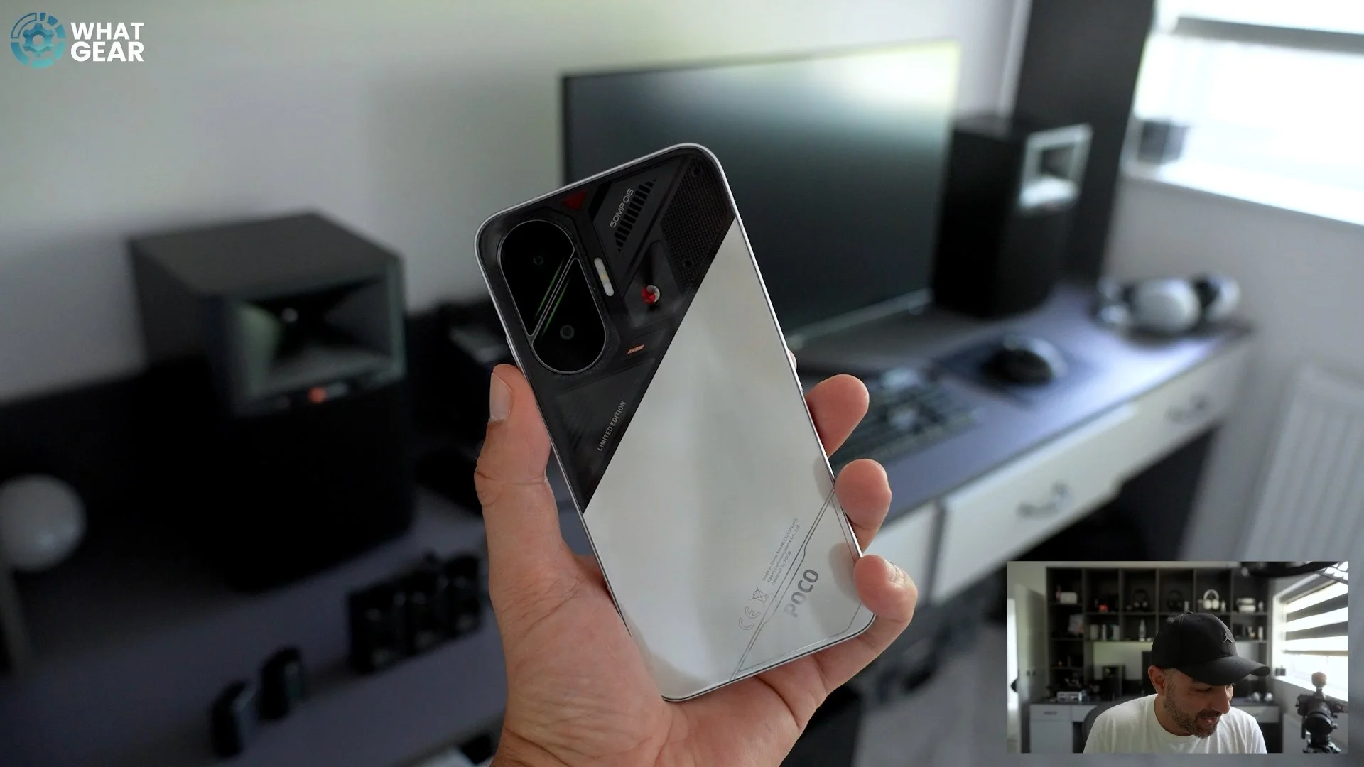 back of the phone.1.jpg
