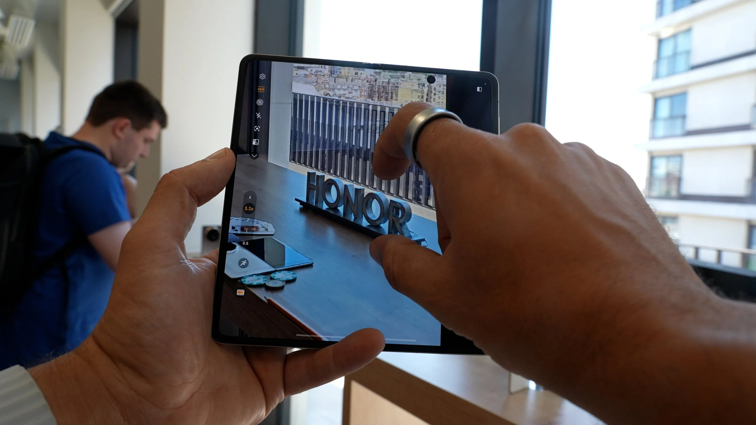 Honor Magic V5  camera.jpg