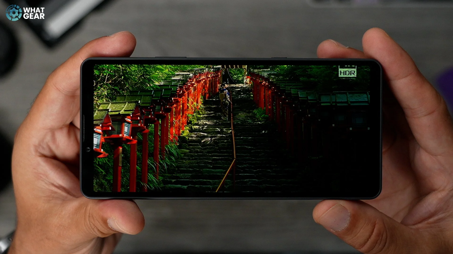 Xperia 10 VII display 2.jpg