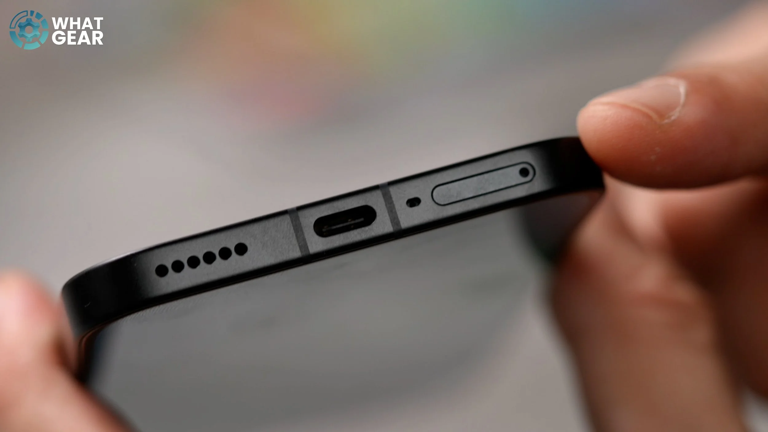 bottom of the phone.jpg