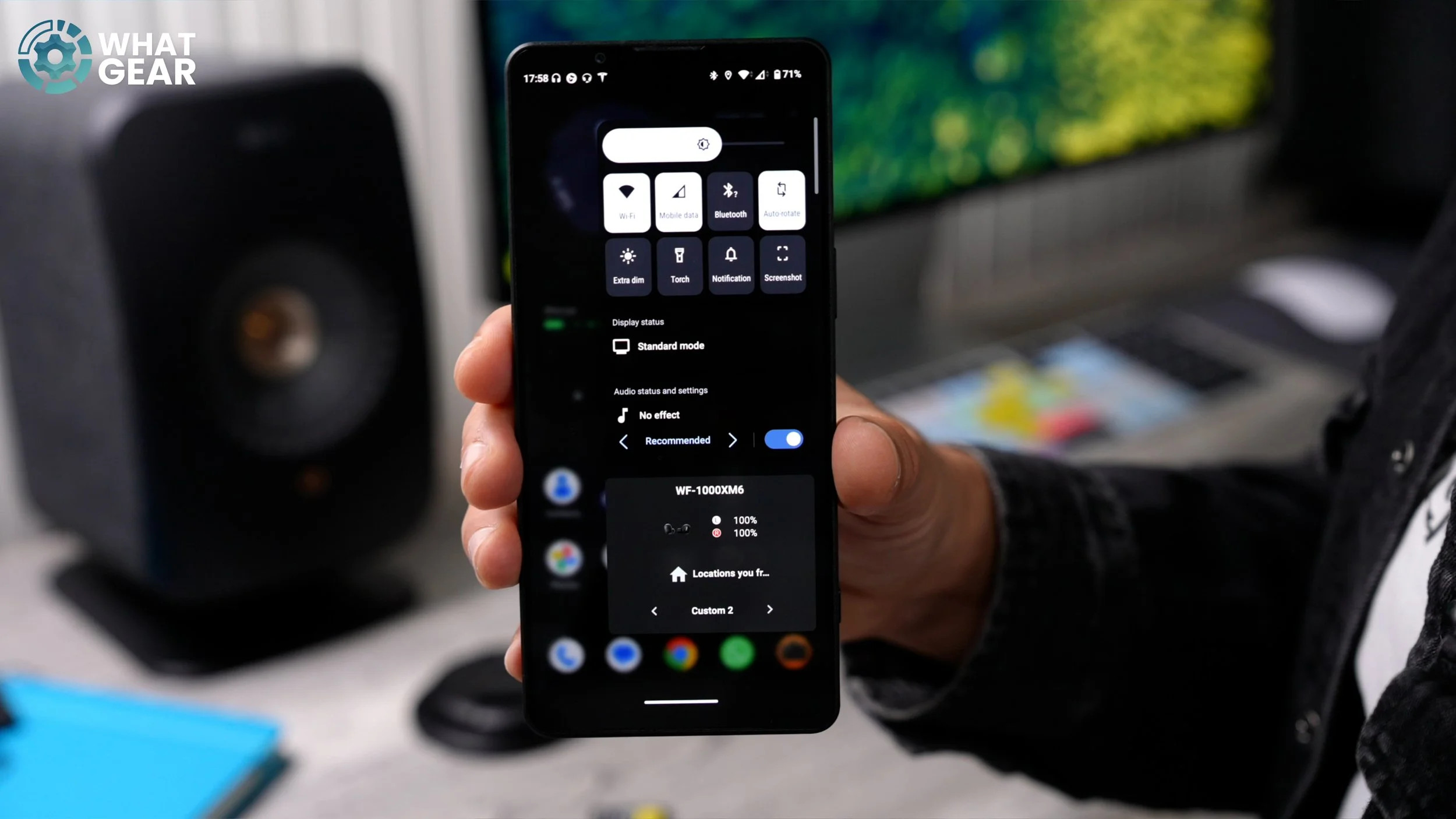 Sony Xperia 1VIII side sense.jpg